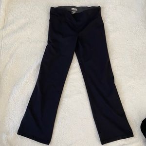 Never worn Kirkland yoga/lounge pants